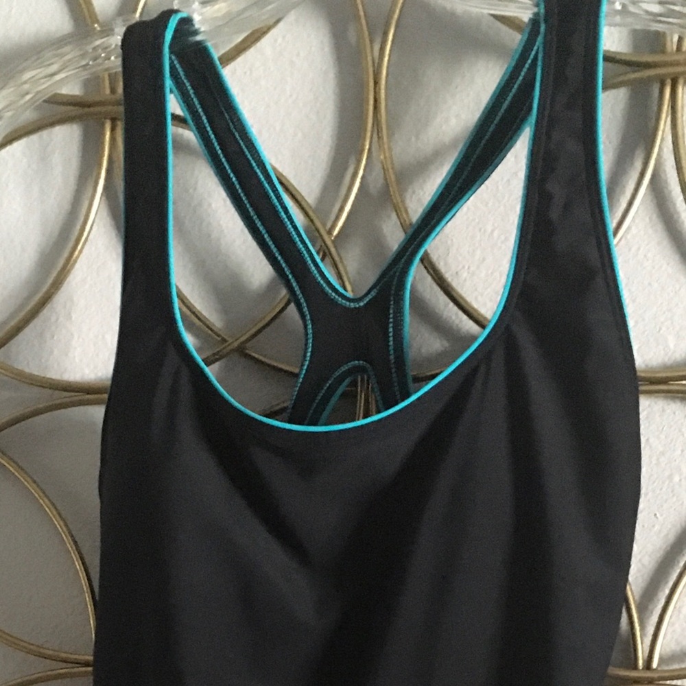 New Speedo  black , one piece endurance swimsuit